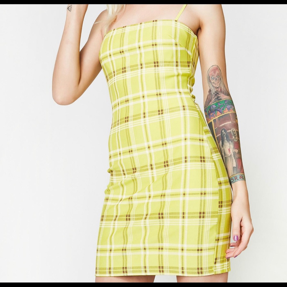 I am selling a super cute bodycon I.Am.Gia Dress